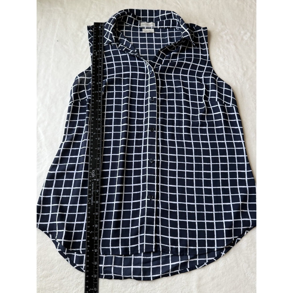 Van Heusen women's sleeveless classic Pattern Light Weight button up size Small - Picture 4 of 7
